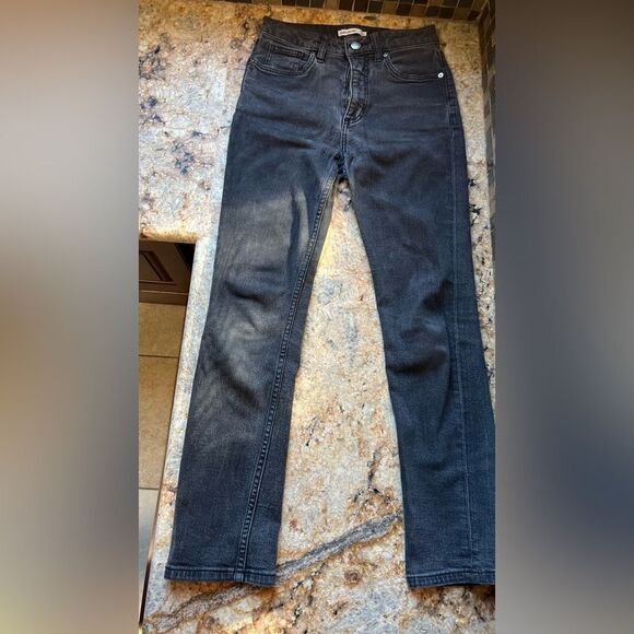 Elizabeth and James Heritage Straight - Picture 5 of 10